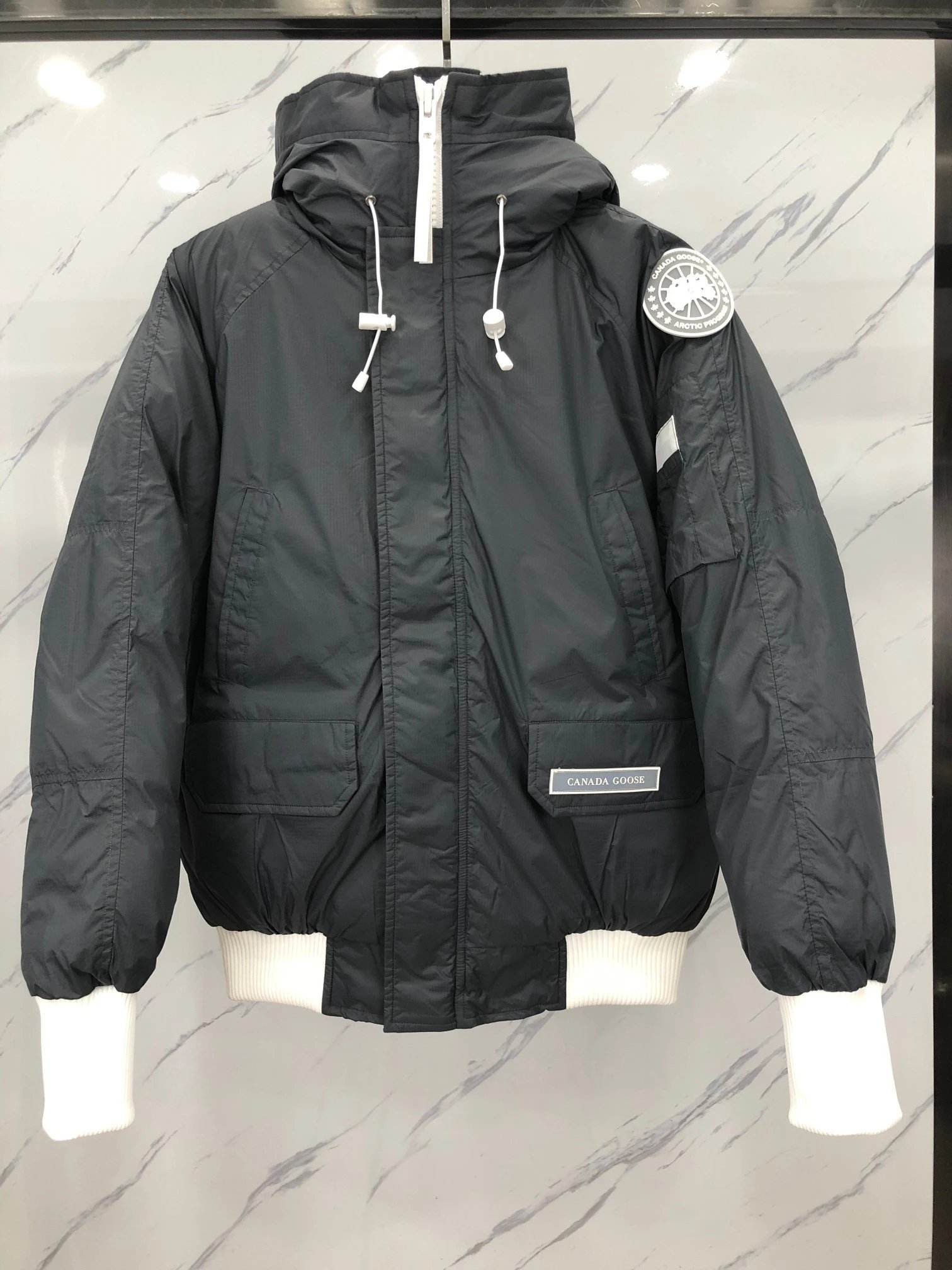Product view 33