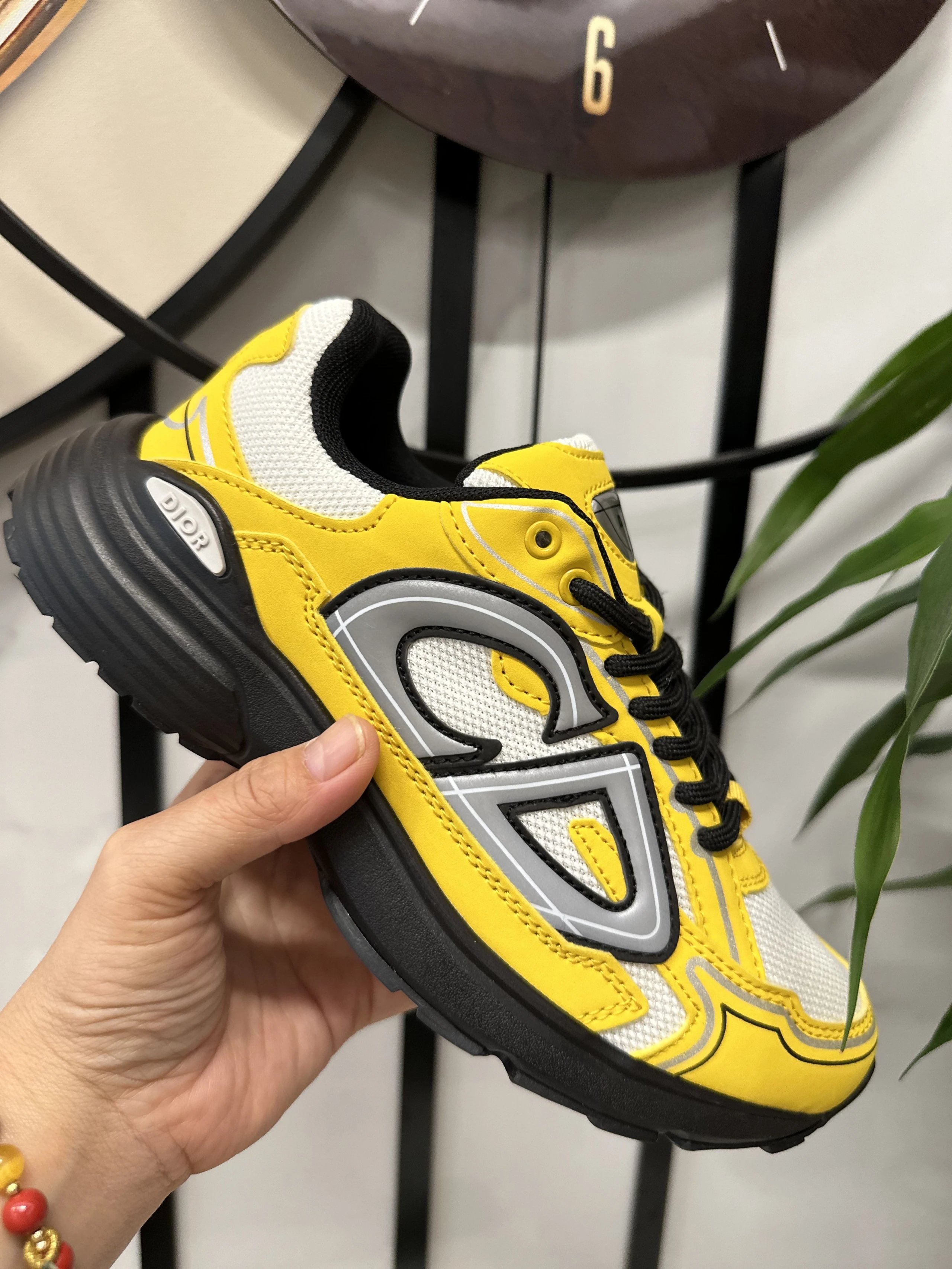 Product view 25