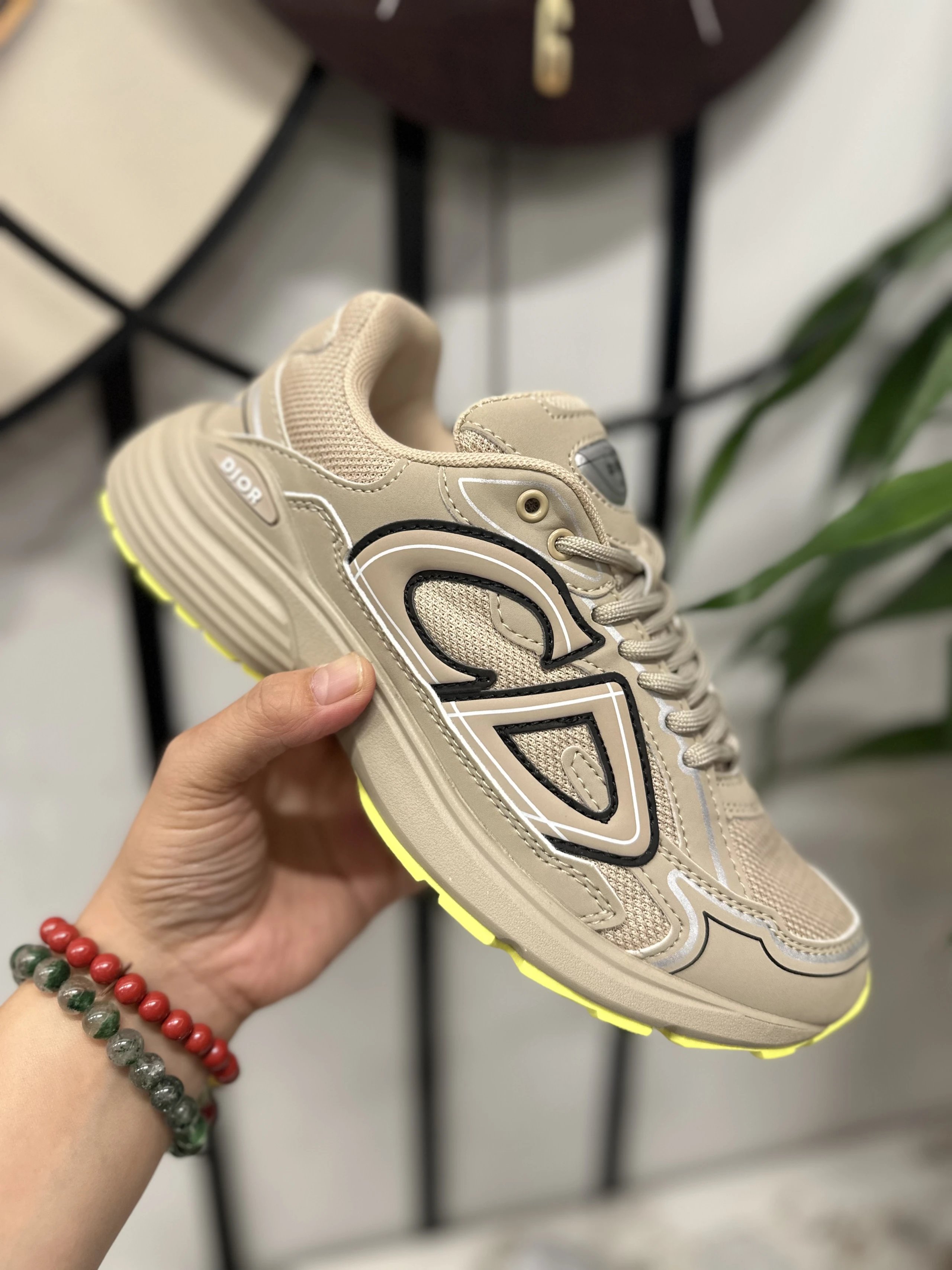 Product view 32
