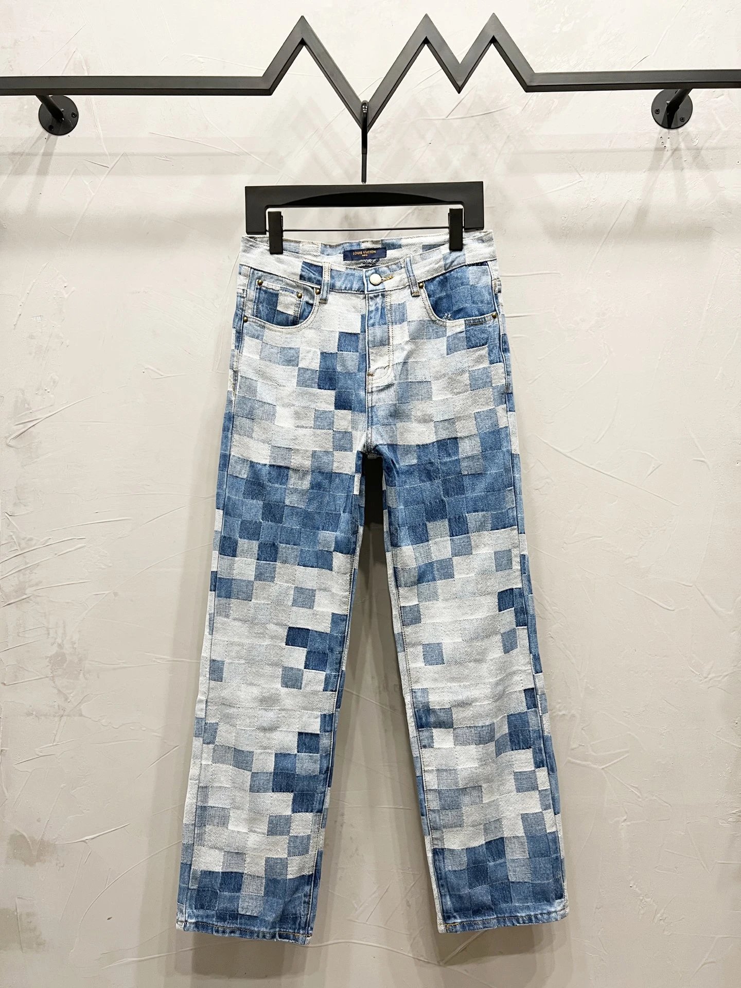 Louis Vuitton Jeans Monogram Denim — 26