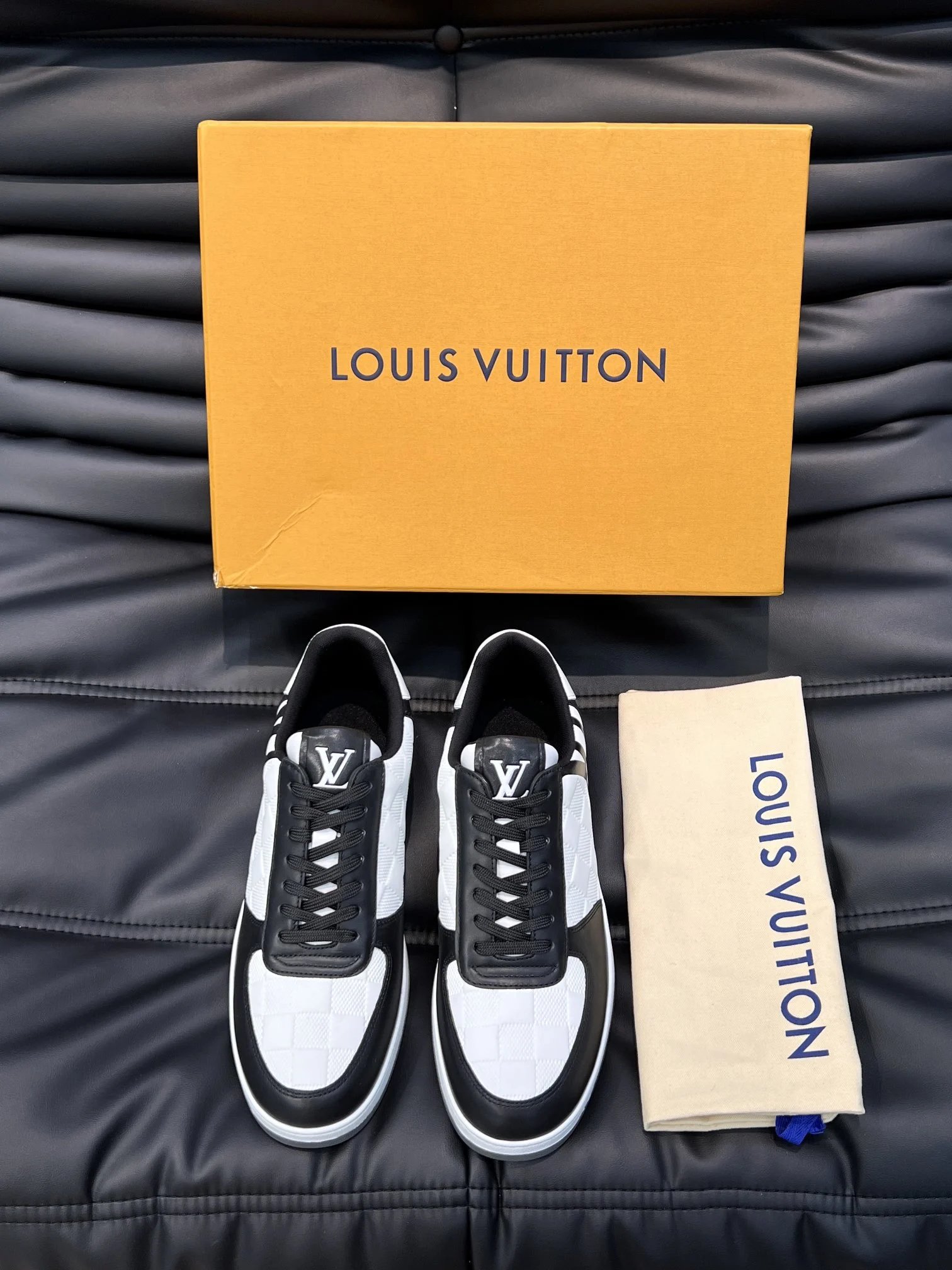 Louis Vuitton Sneakers LV Monogram Lace-Up image 8