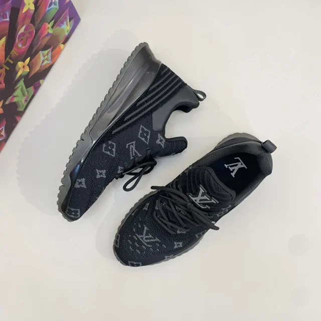 Louis Vuitton Sneakers Low-top monogram knit product detail image 4