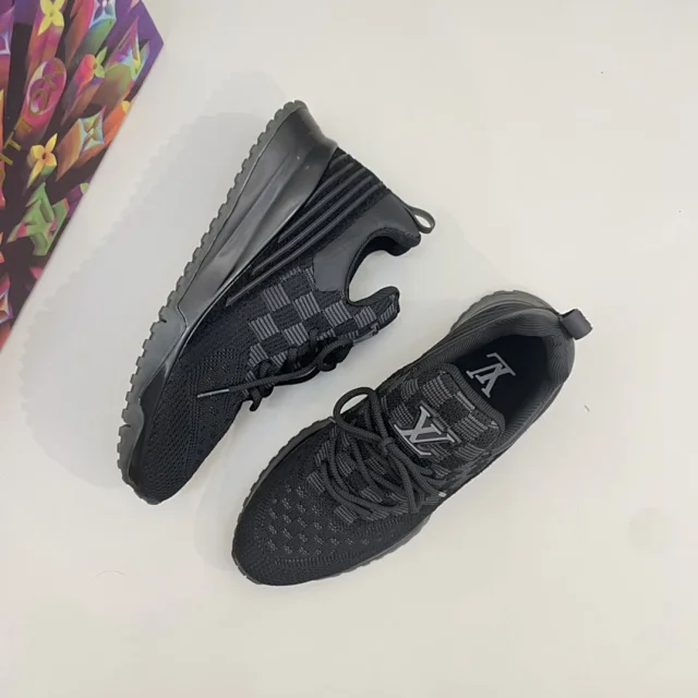 Louis Vuitton Sneakers Low-top monogram knit product detail image 5