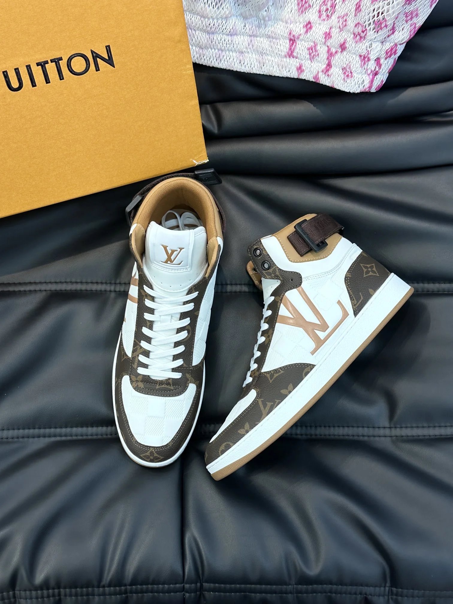 Louis Vuitton Sneakers LV Monogram Lace-Up — 09