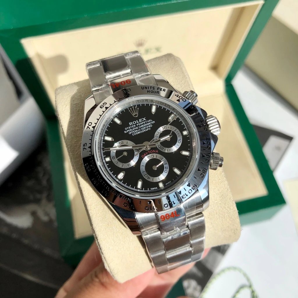 Rolex Multiple watch models — 23