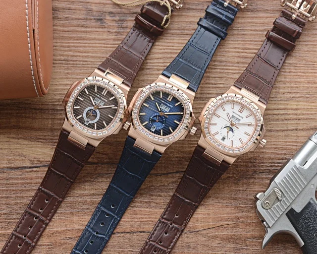 Patek Philippe Watches Nautilus stainless steel and rose gold bracelet product detail image 2