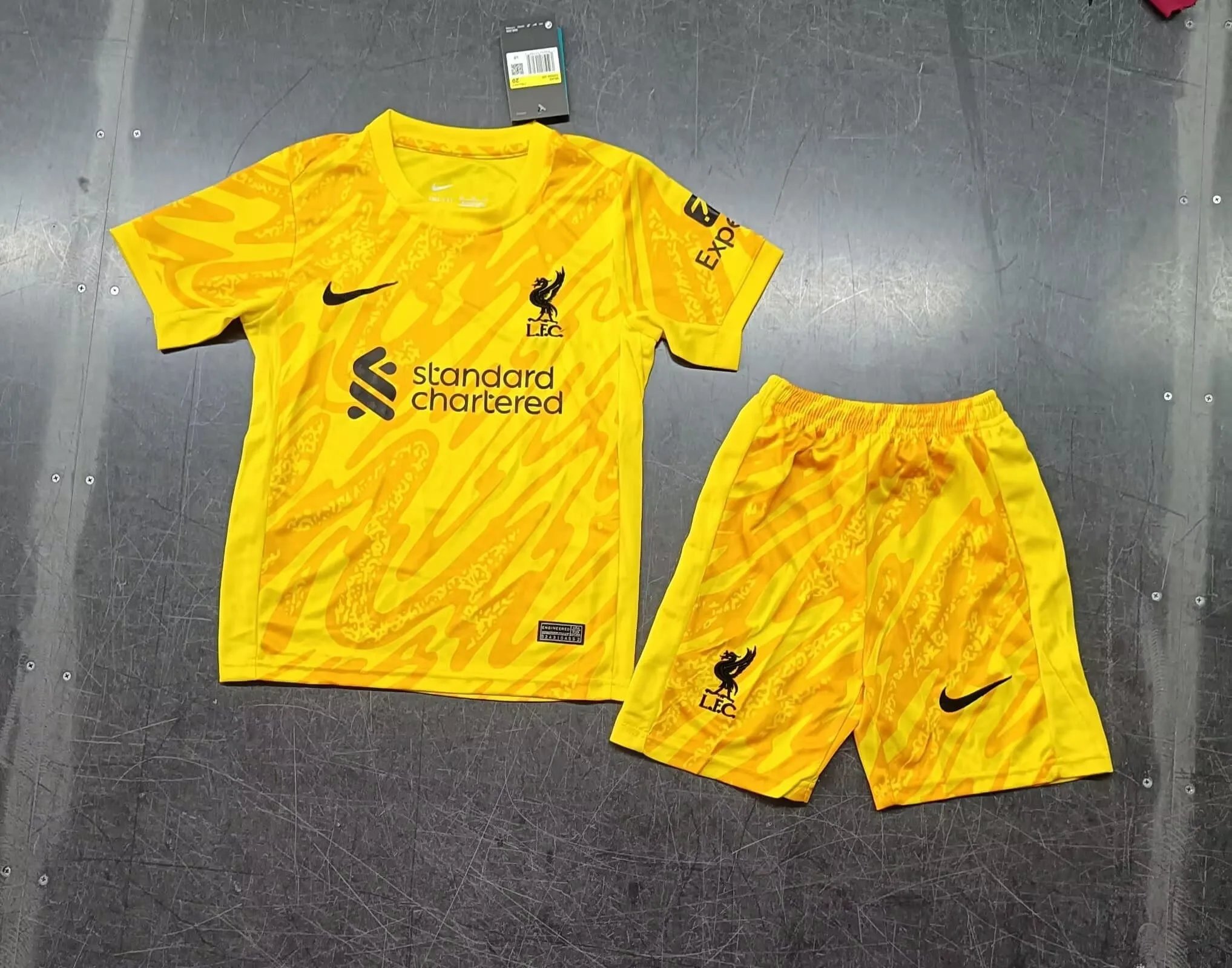 Nike Football Jerseys National Team Jersey and Shorts Set — 22