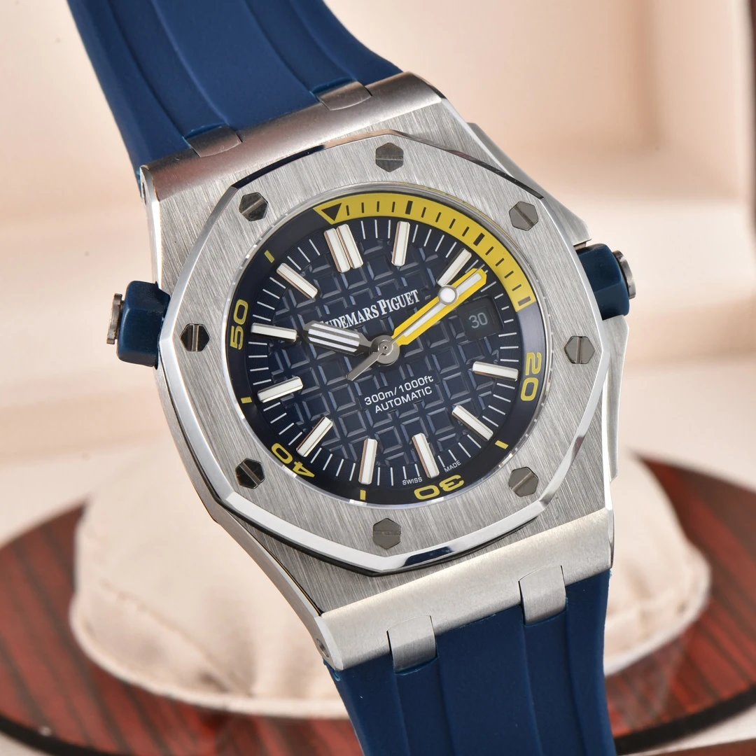 Audemars Piguet Watches Octagonal-bezel with textured dials — 22