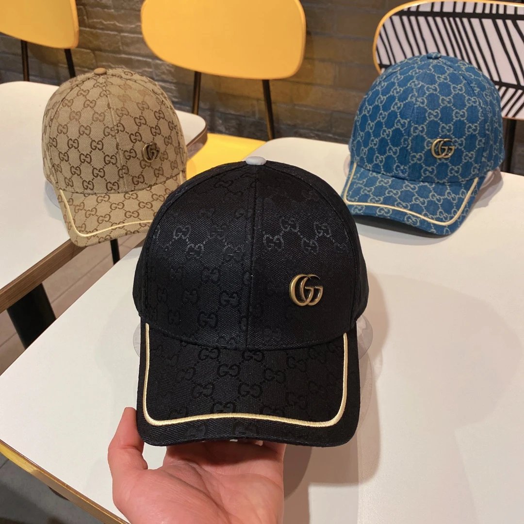 Fendi Hats Logo Baseball Cap with Contrast Whipstitch Brim — 32