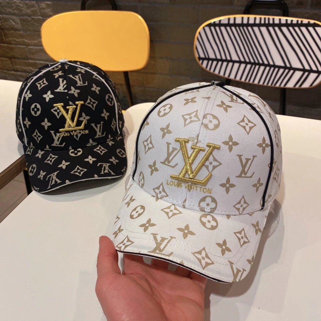 Fendi Hats Logo Baseball Cap with Contrast Whipstitch Brim — 33