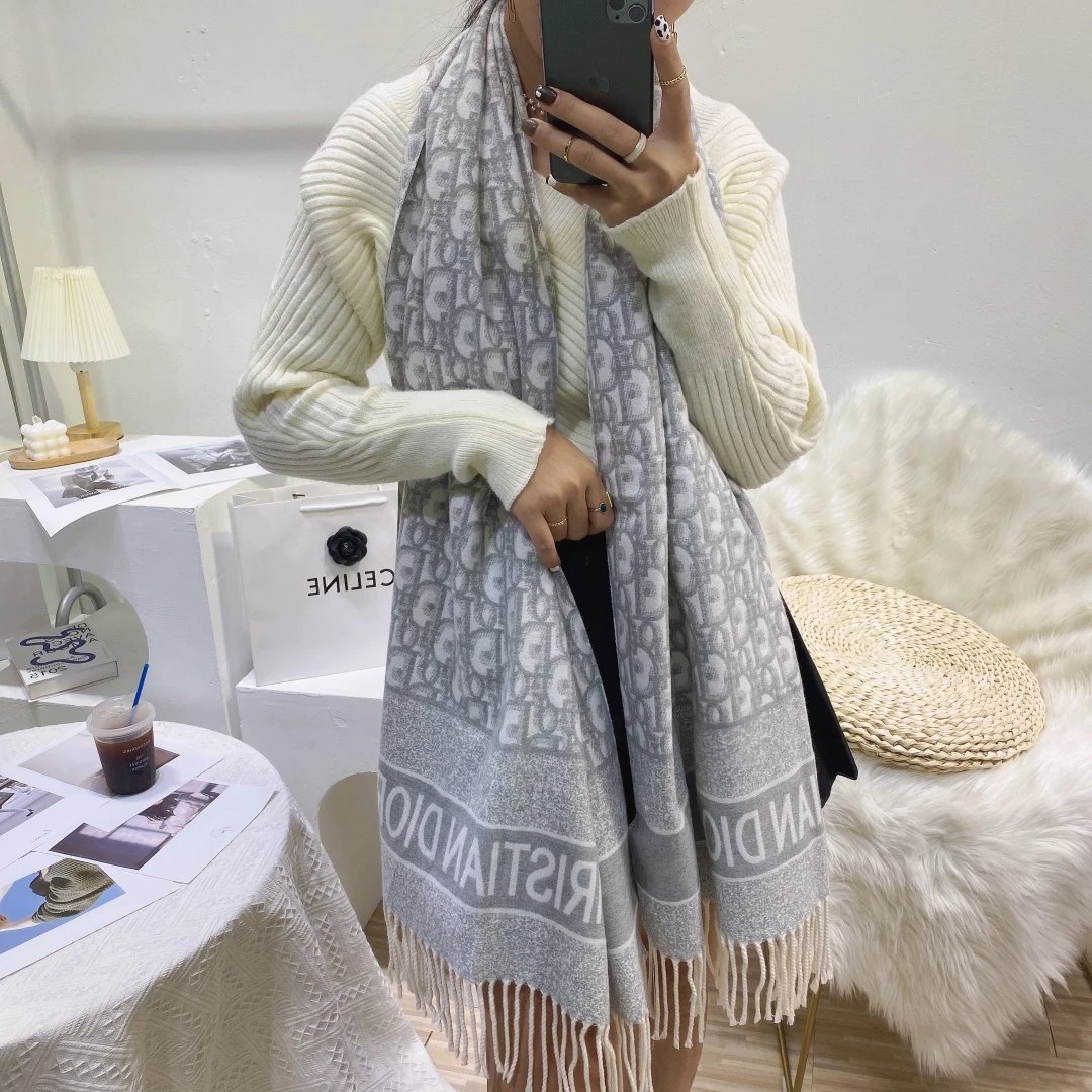 Louis Vuitton Scarves Monogram fringe scarf — 30