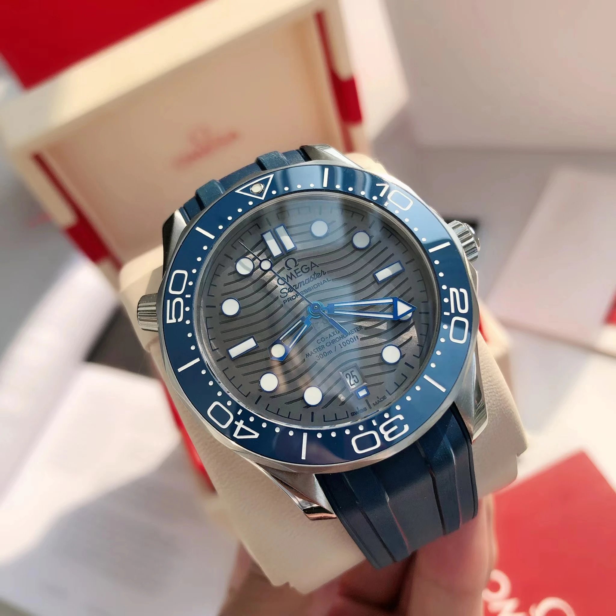 Omega Watches Seamaster Diver 300M — 08