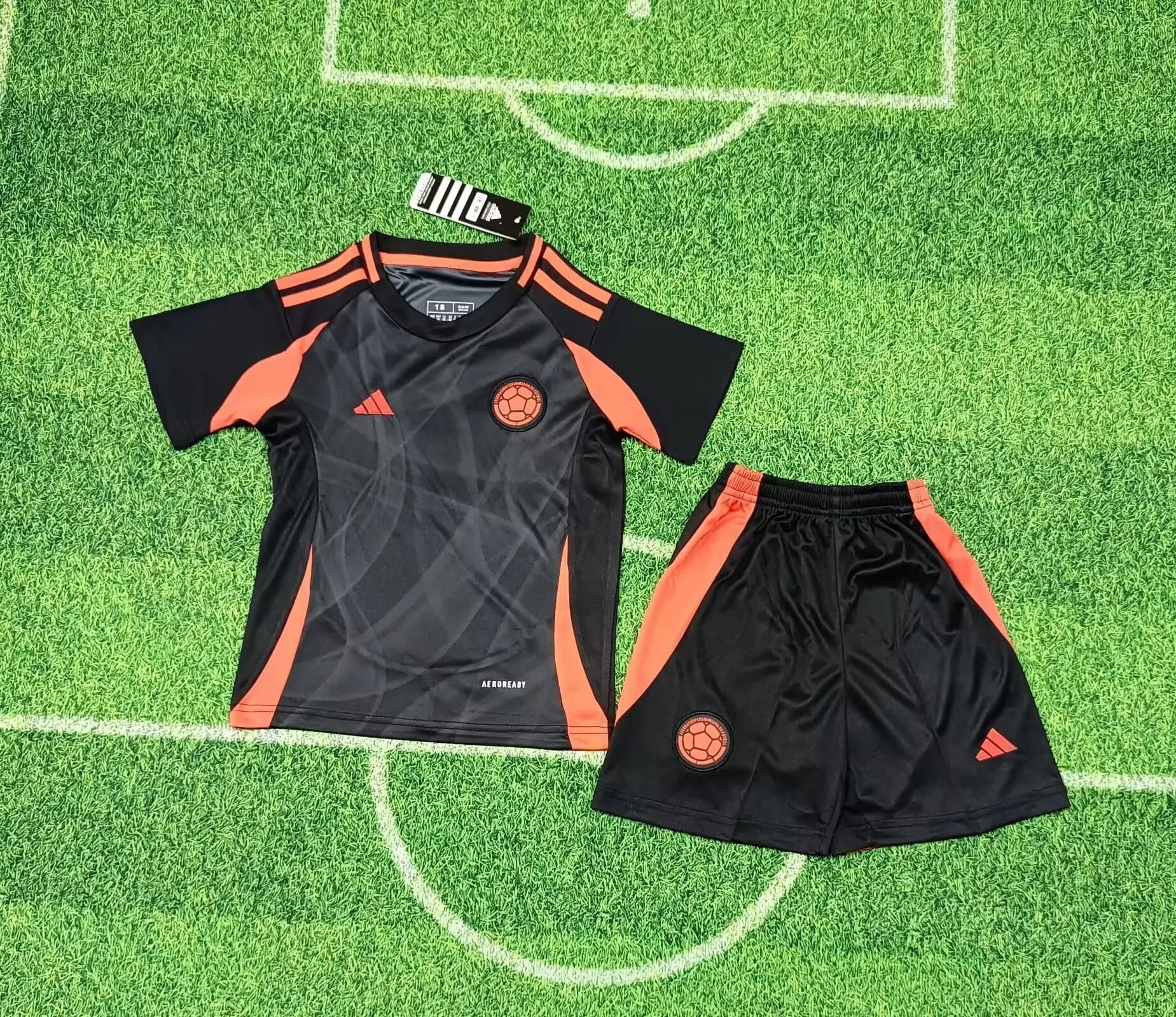 Nike Football Jerseys National Team Jersey and Shorts Set — 10