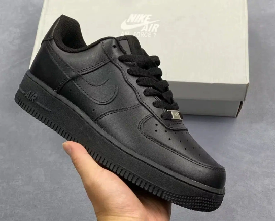 Air Force 1 Pure Black