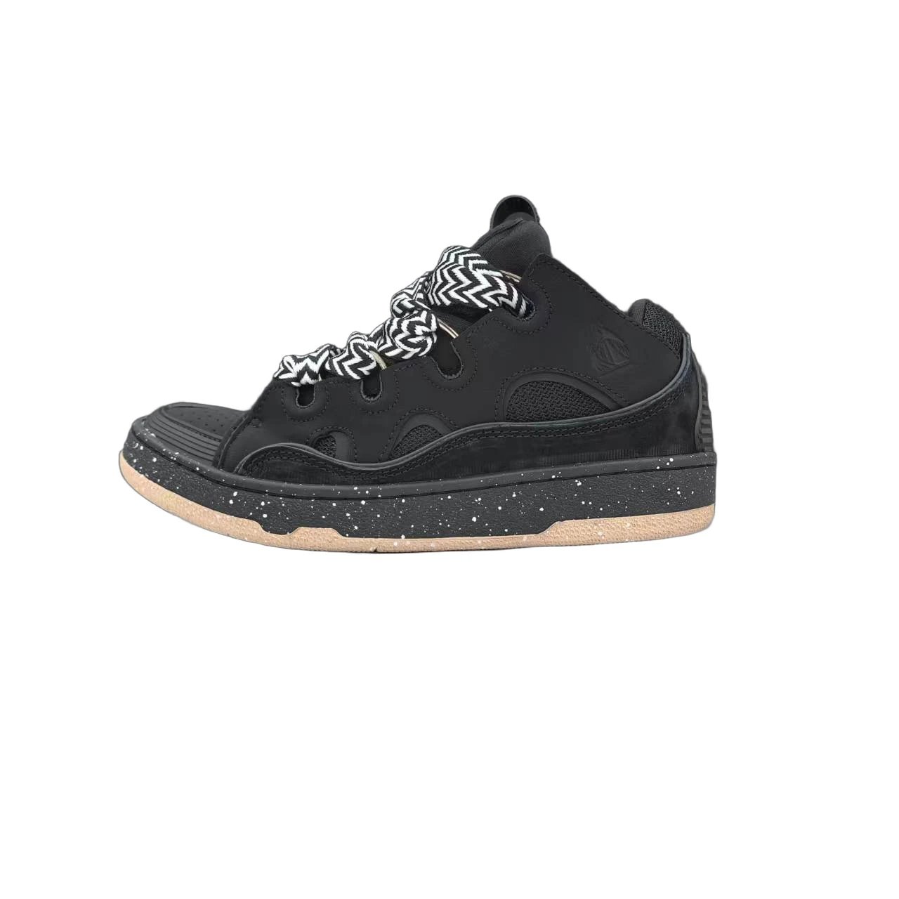 L----Size 5 Black/Gum Sole