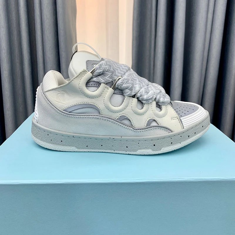 L----Size 11 Beige/Gray