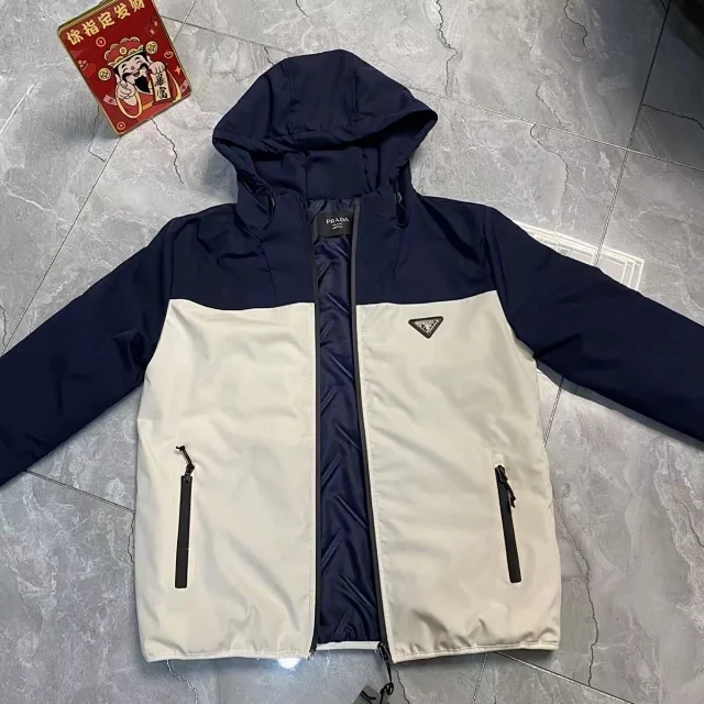 Burberry Down Jackets Hooded puffer jacket with check-lined hood product detail image 29