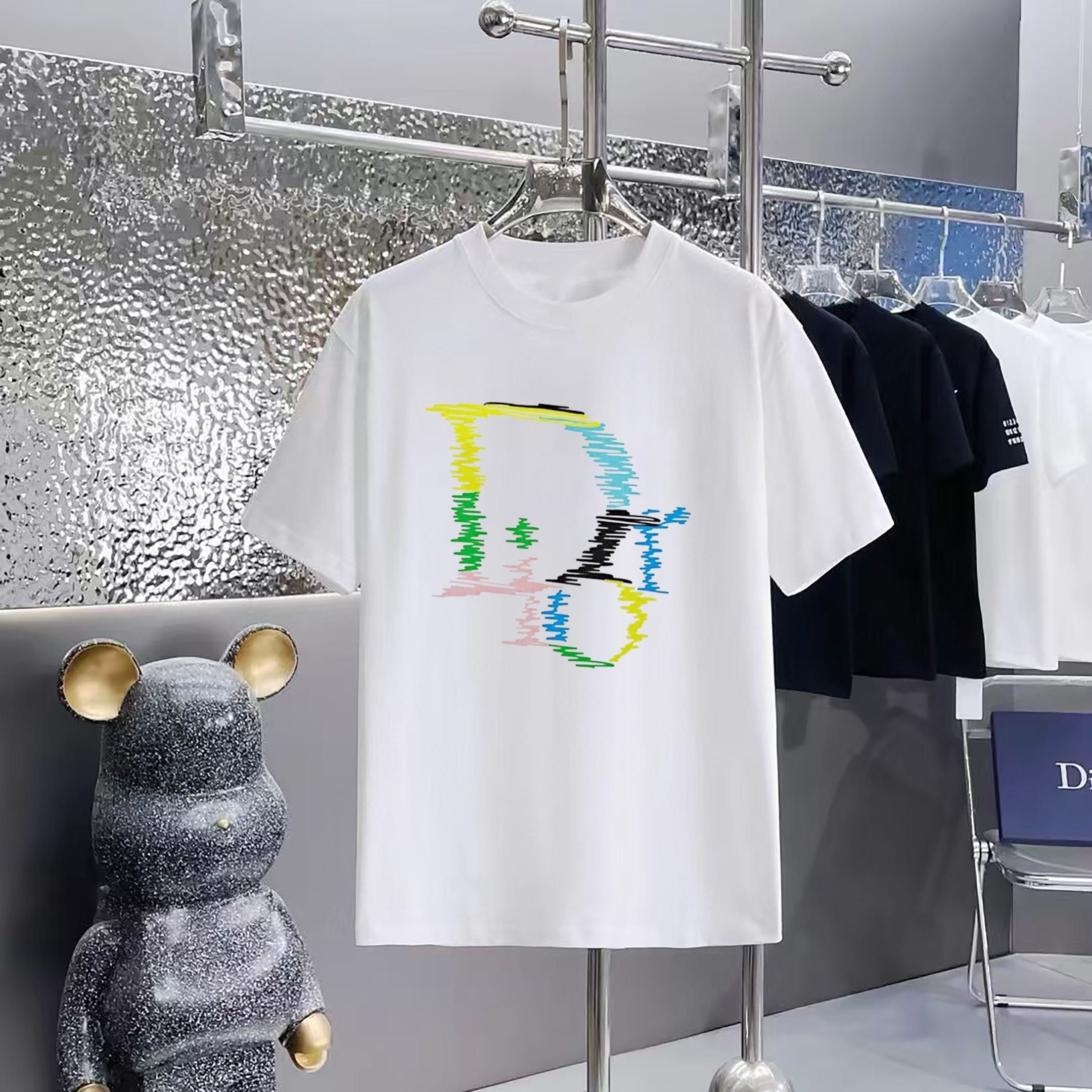 Balenciaga Assorted graphic-print designs — 26