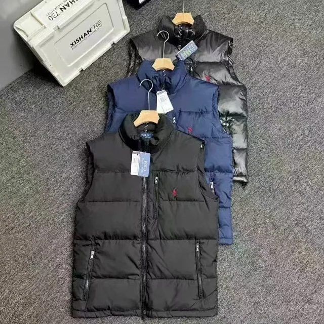 Moncler Vests Quilted Puffer Vest product detail image 2