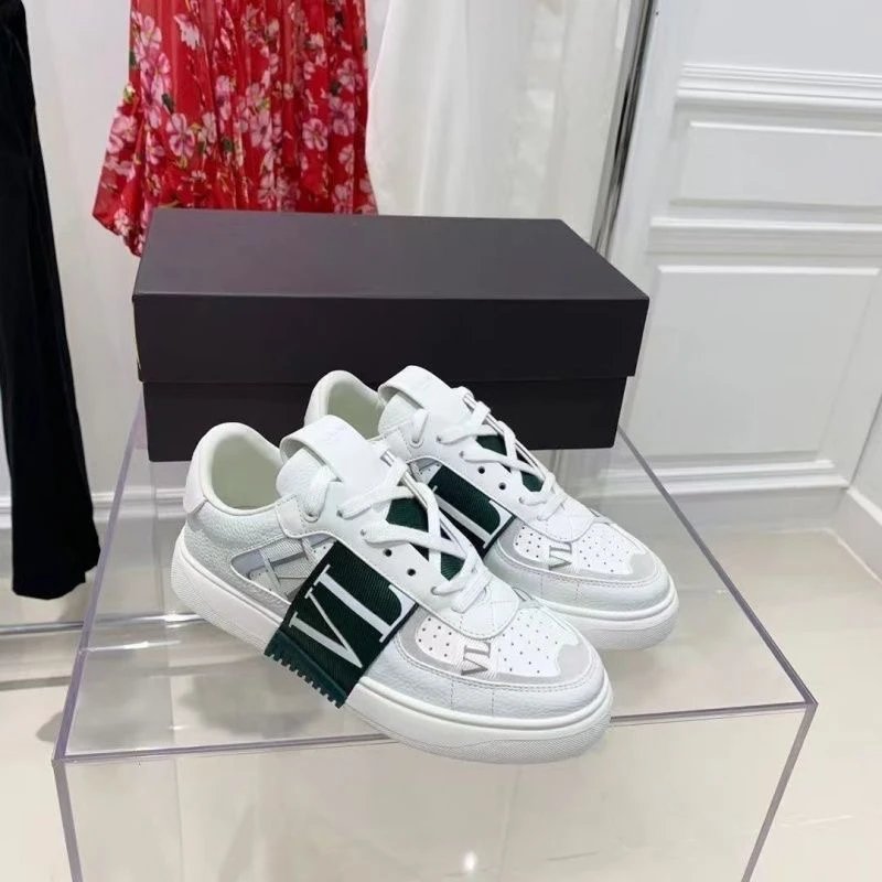 Jd-1 casual sneakers thick sole breathable men’s and women’s casual shoes (with original box og quality)