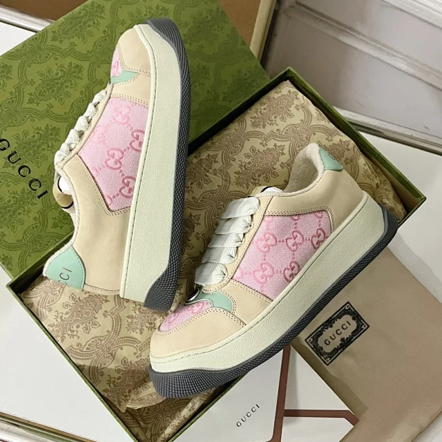 Gucci Sneakers Low-Top Lace-Up with Web Stripe and GG Canvas product detail image 25