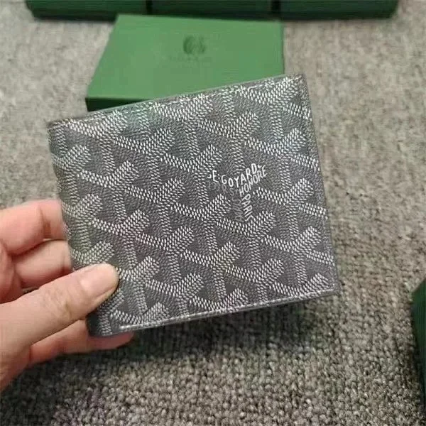 Goyard Wallets & Card Holders Monogram Holder product detail image 16