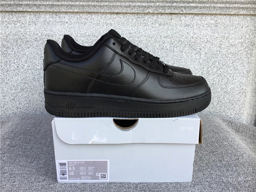 Un-1 classic sneakers and casual shoes for men and women (with original box og quality) 1