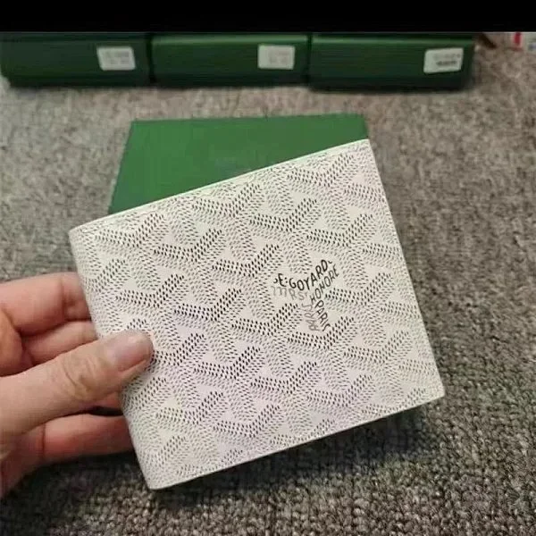 Goyard Wallets & Card Holders Monogram Holder product detail image 17