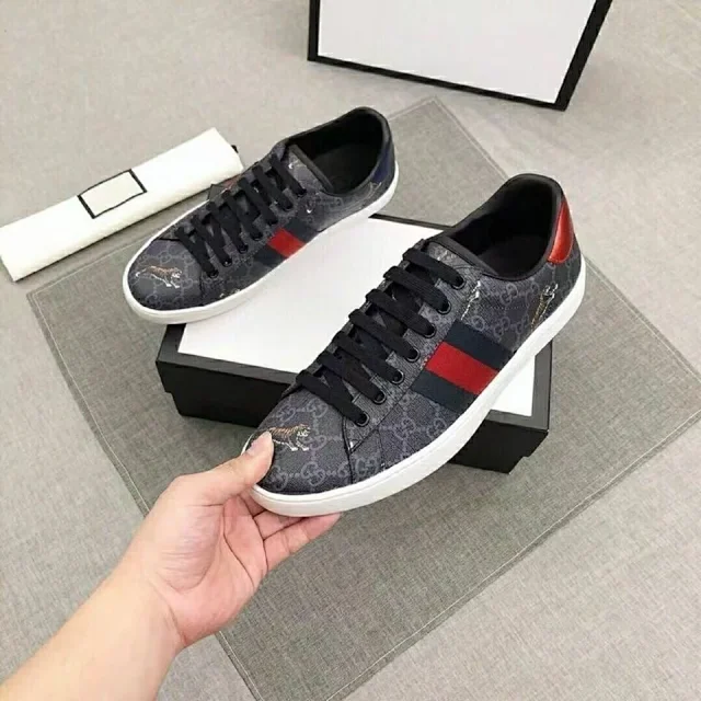 Gucci Sneakers adidas x Gazelle low-top product detail image 12