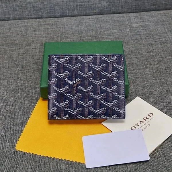 Goyard Wallets & Card Holders Monogram Holder product detail image 18