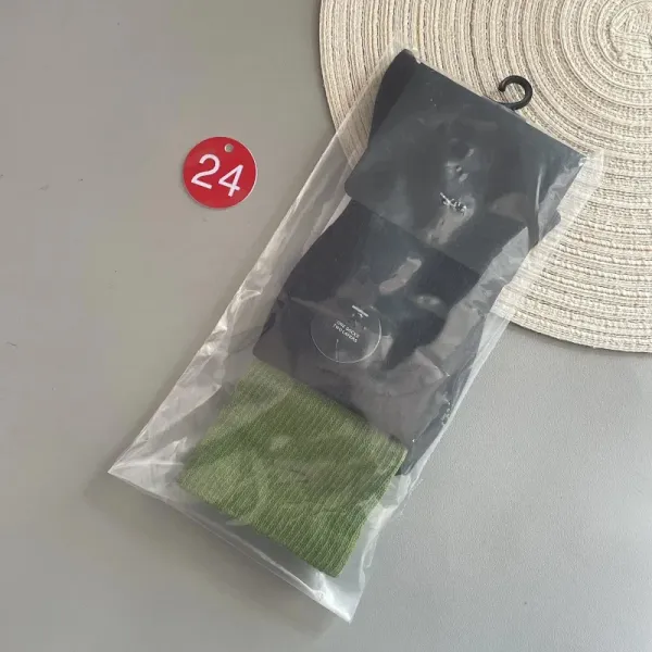 Comme des Garçons Play Heart Socks Set Black and Olive Green Socks - 1