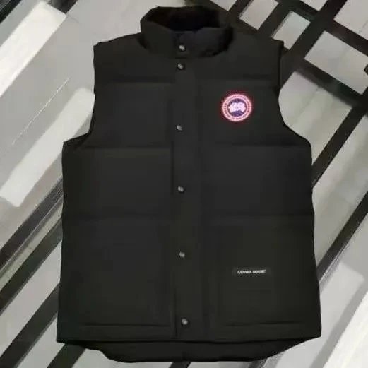 Canada Goose Expedition Vest Black Down Vest - 1