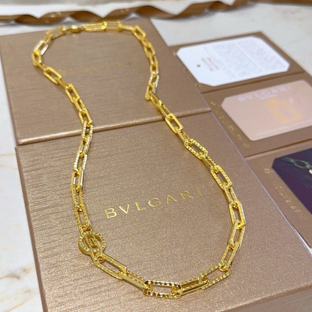 Bulgari Necklace: seller detail photo 1