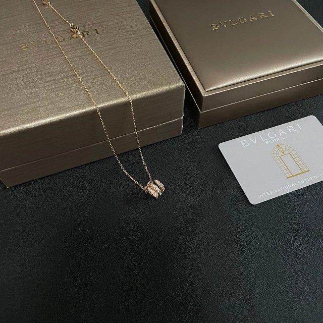 Bulgari Necklace: seller detail photo 10