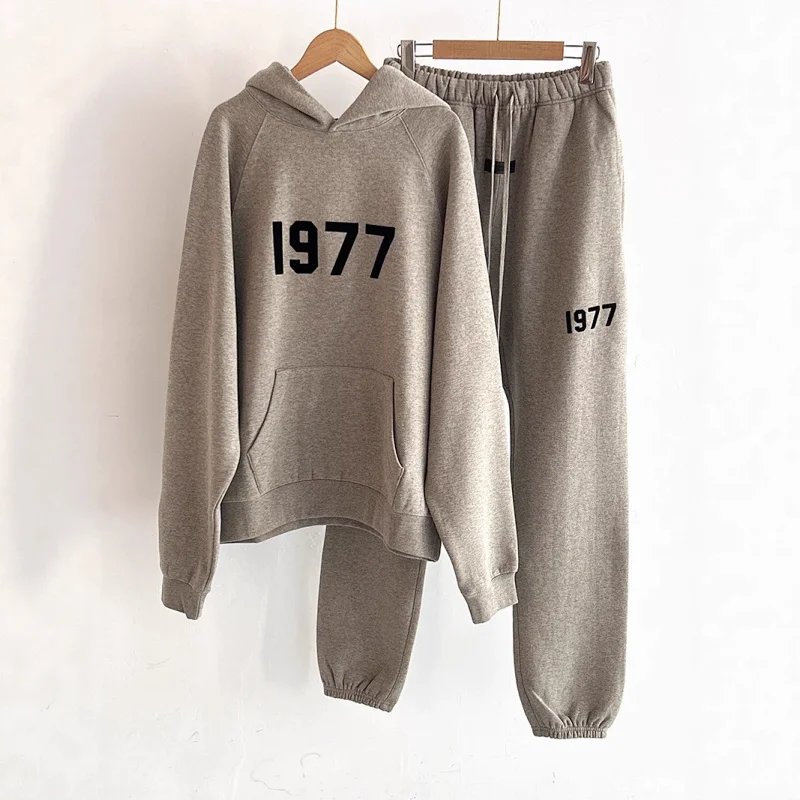 Dark Gray Suit (Thin)