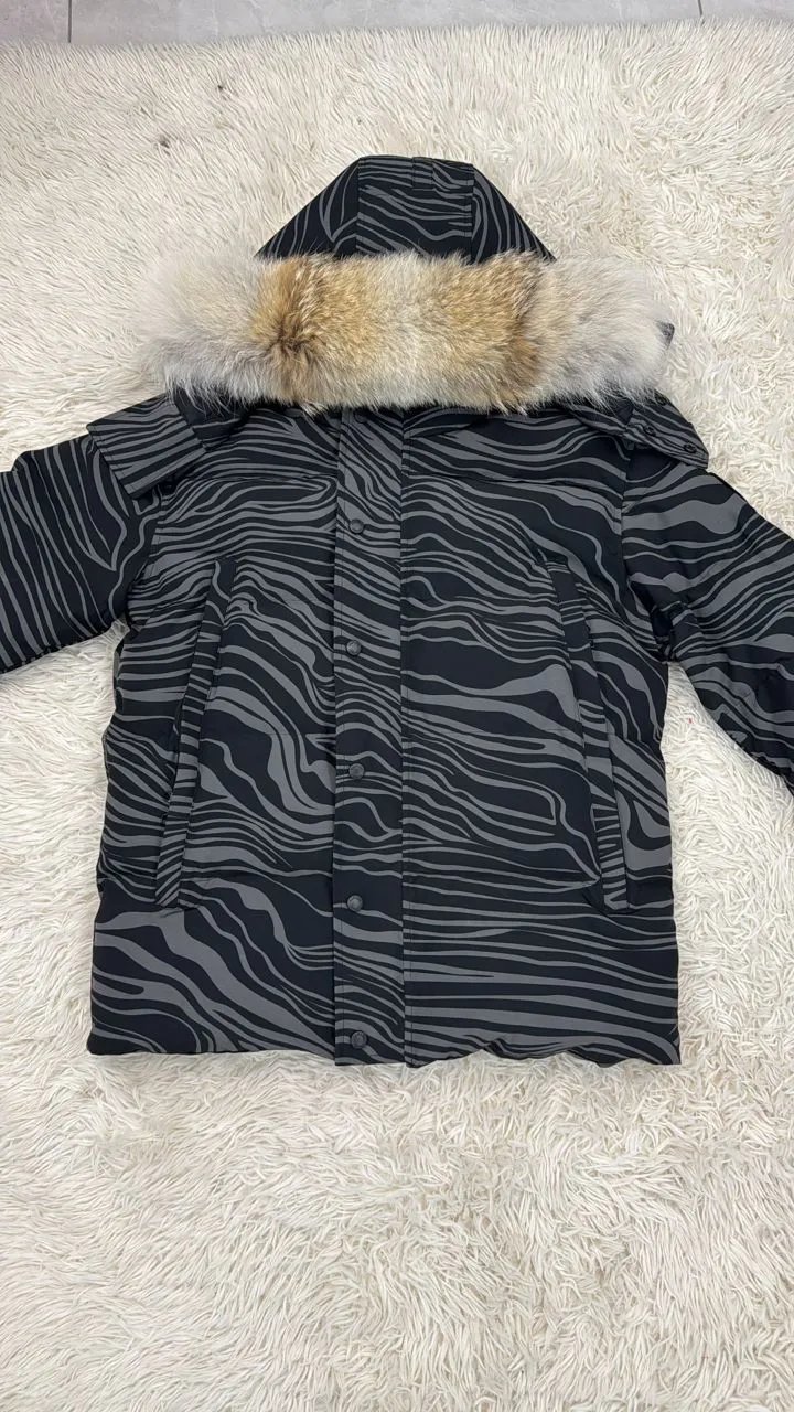 Black Camouflage with Black Label