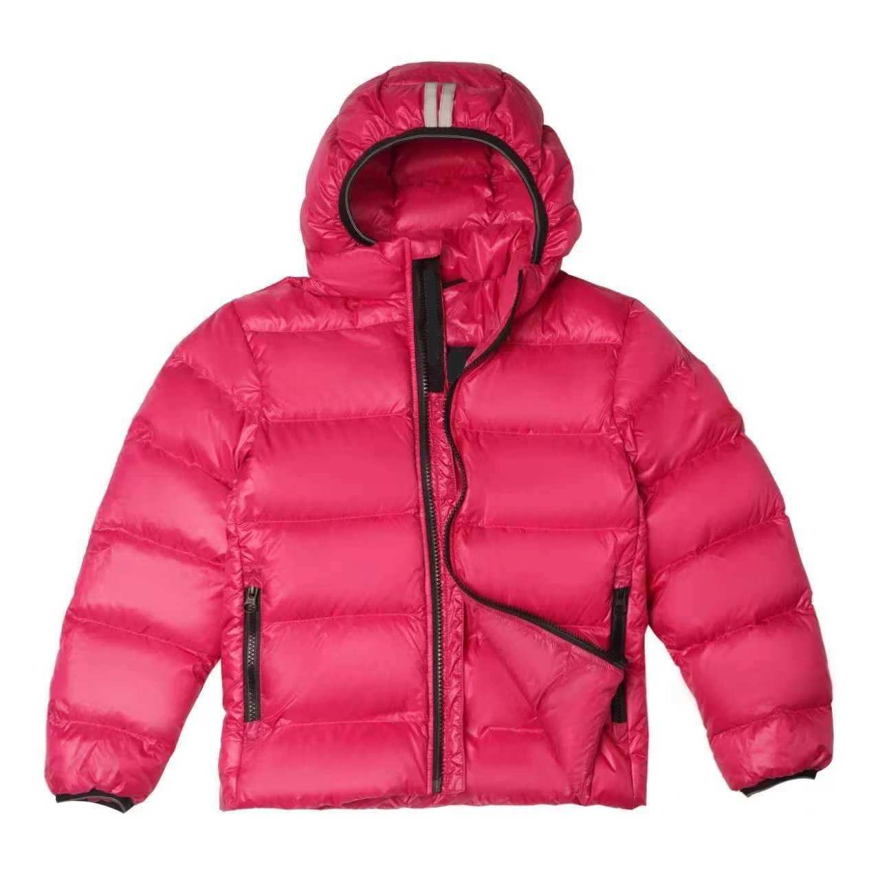 Peak Fans with Red Label