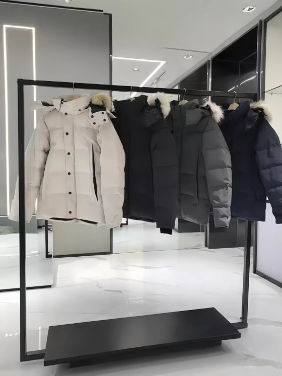 29 Wyndham Jacket Wolf Fur