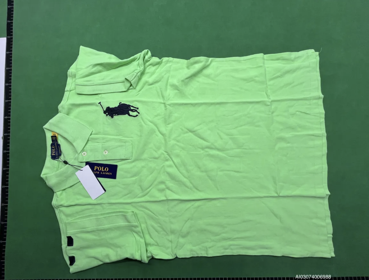 Light green blue label 3