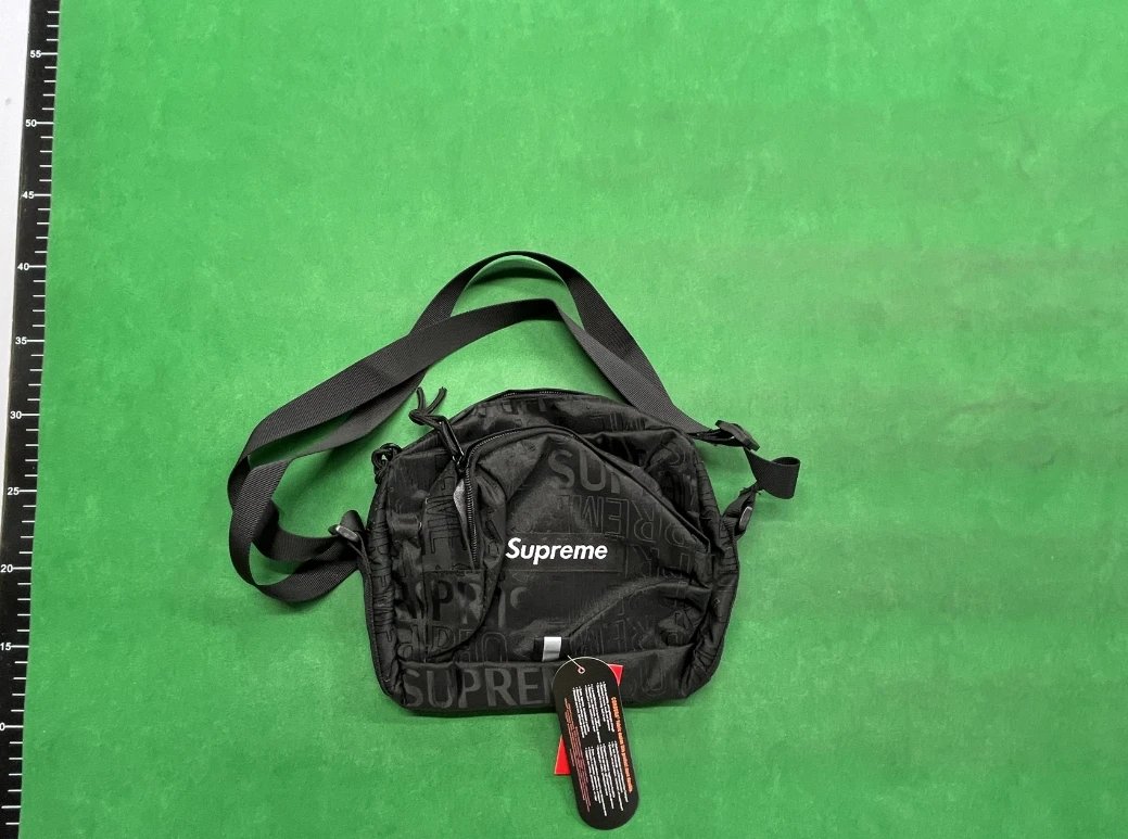 S small square bag 21 * 15 * 9cm black