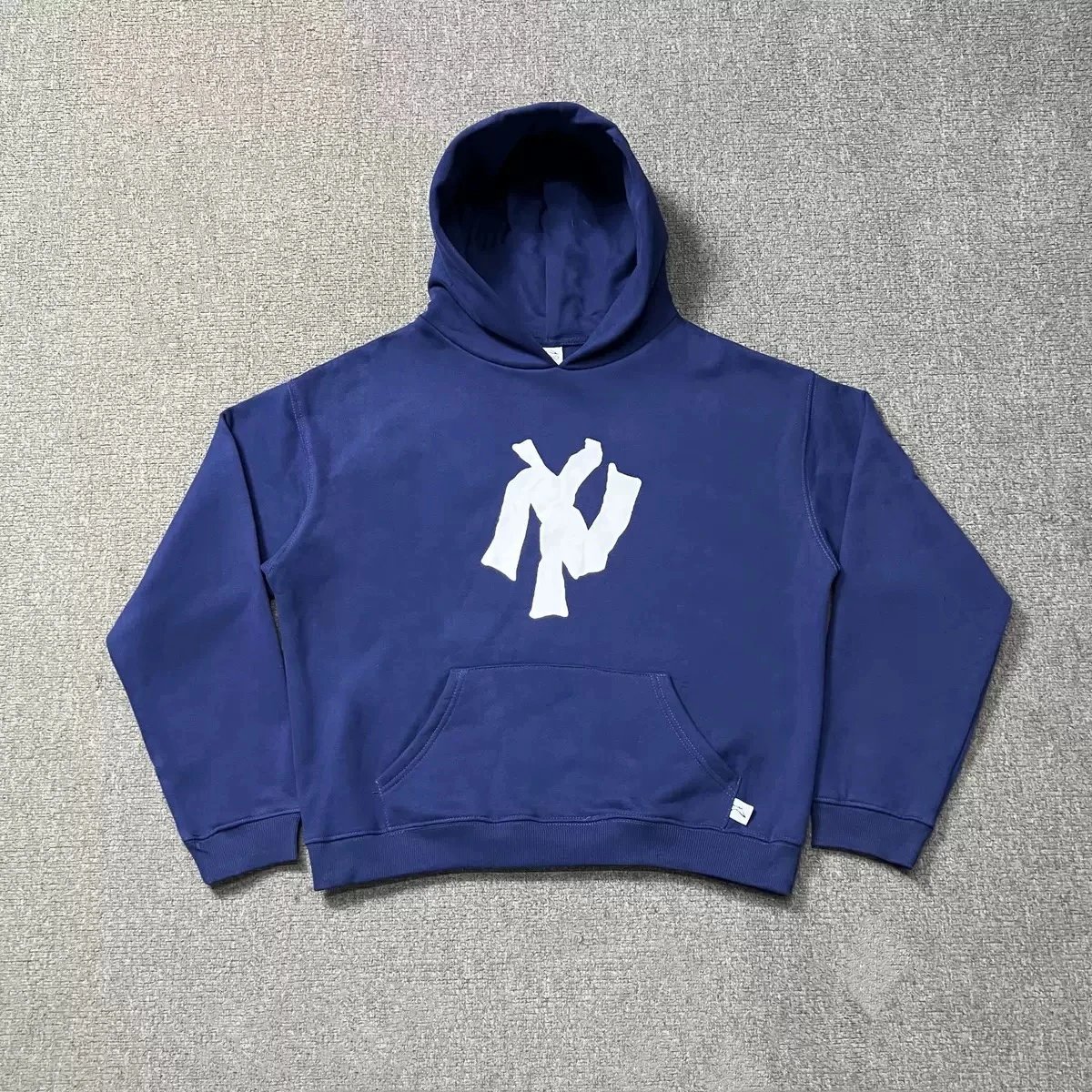 Casual Pullover Hoodie product photo 3