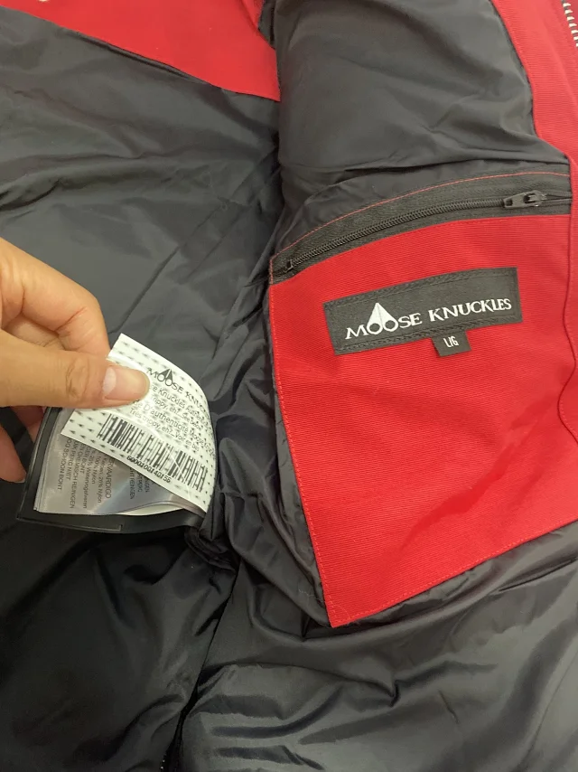 Canada Goose Down Jackets Fur-Trim Hooded Jacket product detail image 3