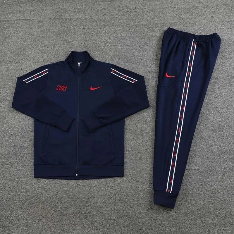 NIKE sports suit 