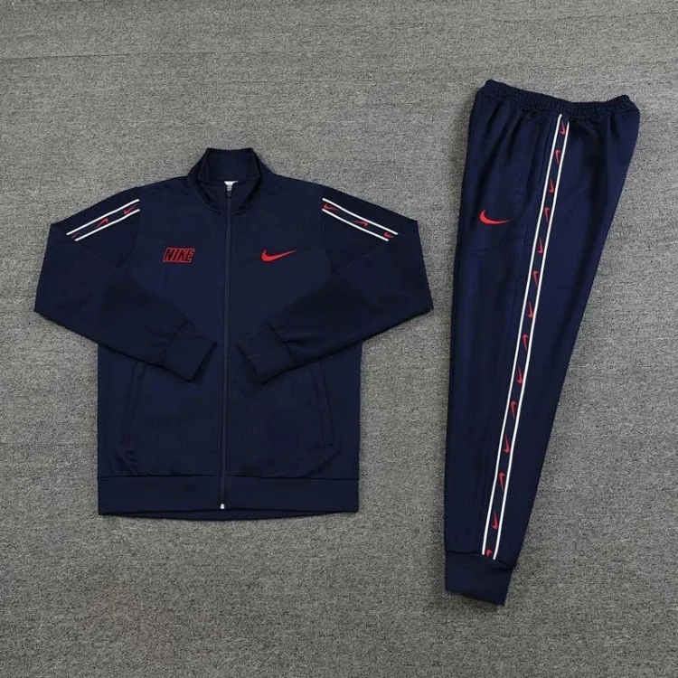 NIKE sports suit