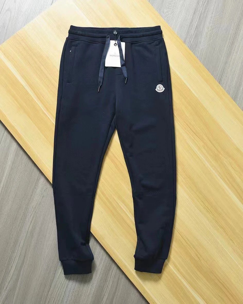 Moncler Logo Patch Sweatpants Army Green - 8