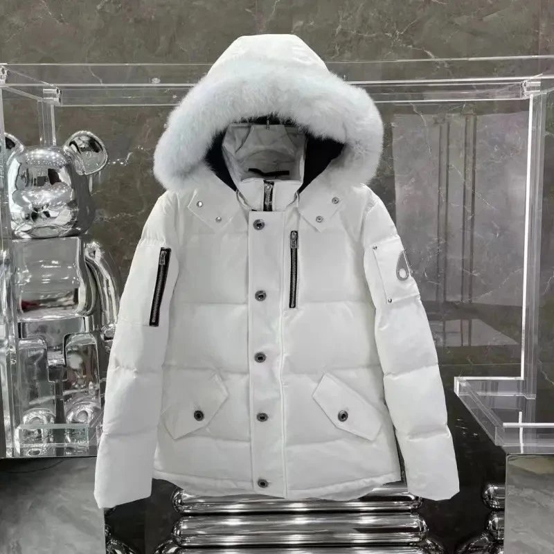 White - default send black fur collar (white fur memo)