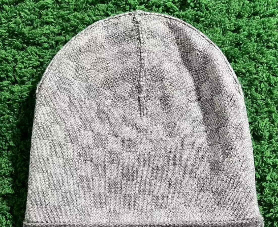 Final Sale - Contact Customer Service - 1001 Embroidered Beanie No Logo (No Box) (Non-Returnable)