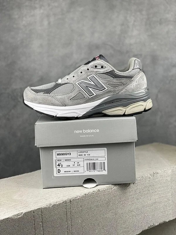 GY3/Grey