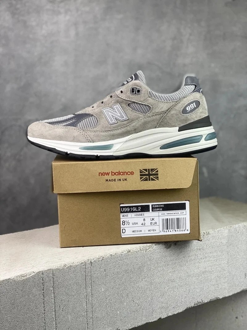 GL2/Grey Brown