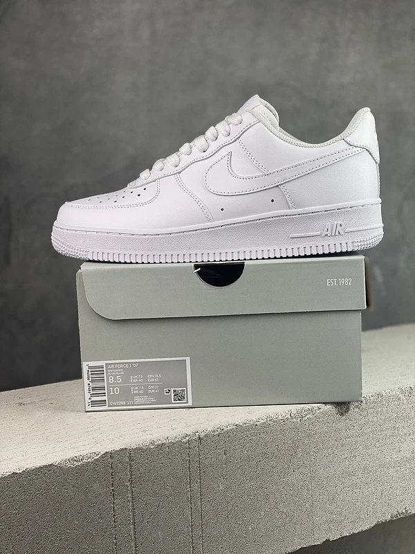 CW2288-111/White
